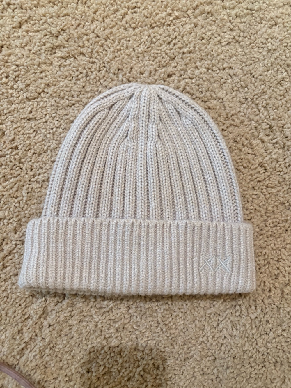 Uniqlo x KAWS Cream Ribbed Knit Beanie